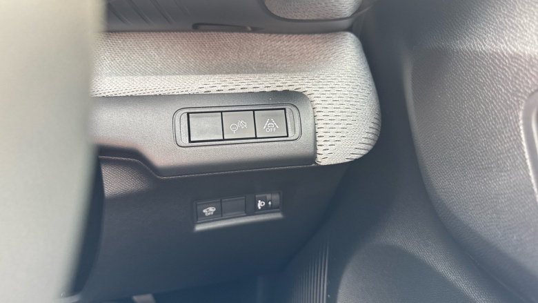 Citroen C3 Aircross 1.2 Hybrid [145] Max 5dr e-DCS6 Petrol Hatchback